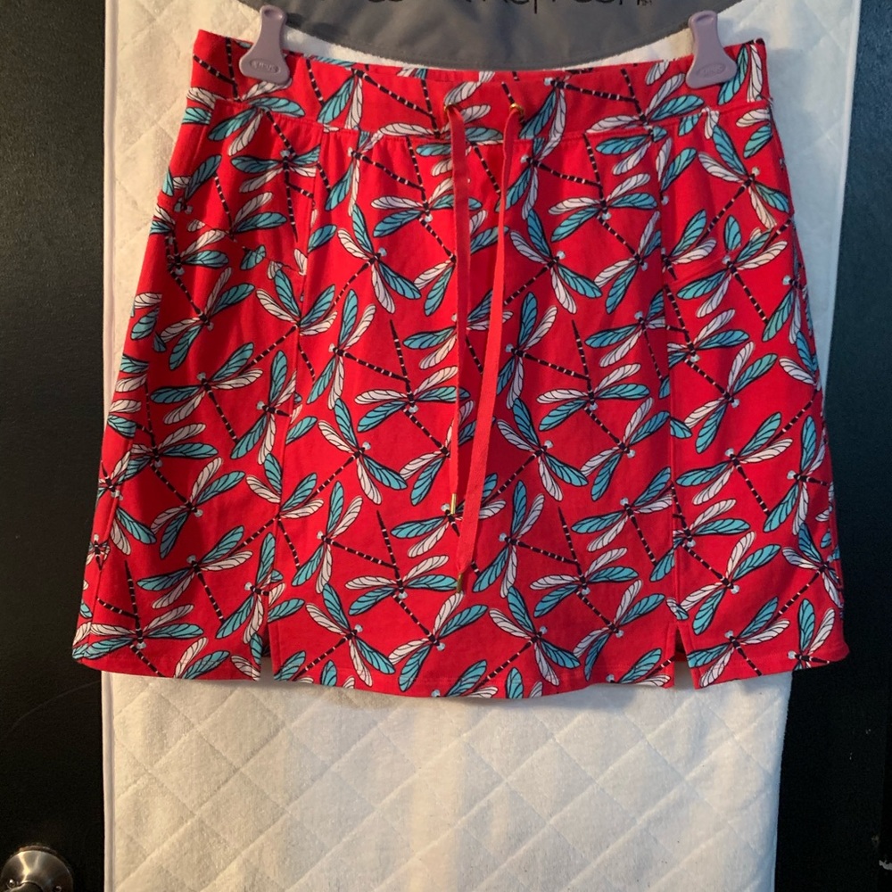 1x Crown & Ivy Skort